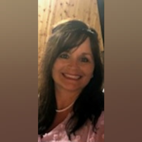 Meet your Posher, Jamie - Picture 2 of 3